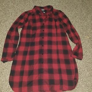 Size large red and black button down. Adorable!